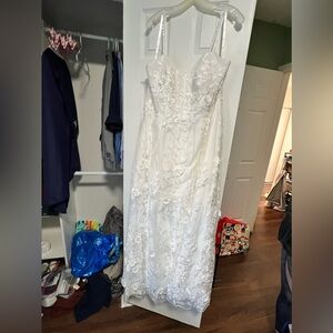 David’s bridal wedding dress